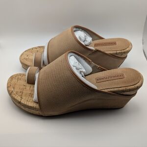 Donald Pliner Siena Gent Suede Sandal  M095 Woman's SZ 9.5 Tan Platform NEW NIB